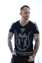 Laden Sie das Bild in den Galerie-Viewer, V-Shirt armor 1 bling