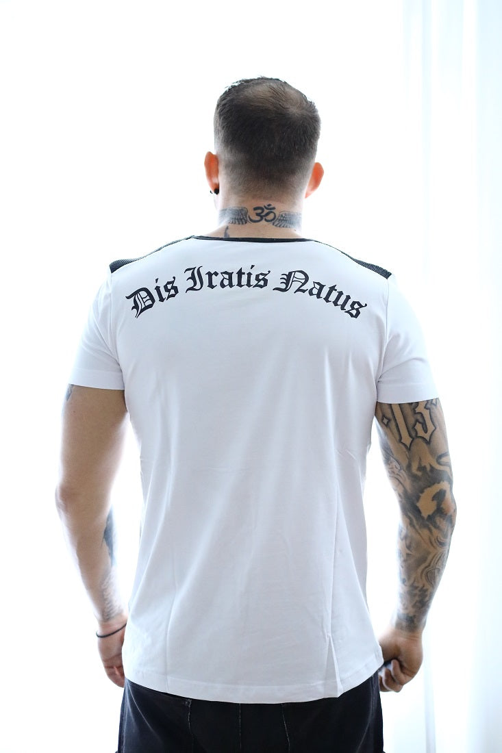 R-Shirt Skull/Helm Nieten – DIS IRATIS NATUS | Premium T-Shirt