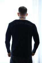 Laden Sie das Bild in den Galerie-Viewer, Longsleeve Iro
