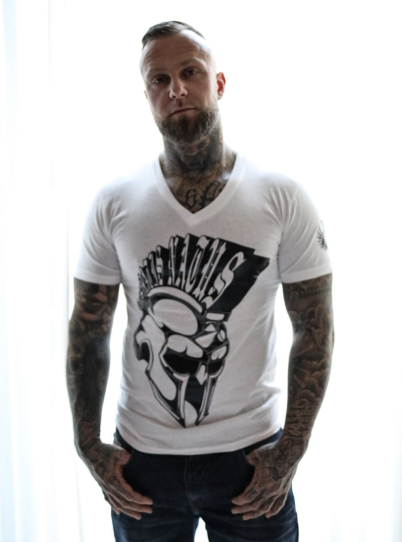 V-Shirt Basic Iro – DIS IRATIS NATUS | Premium T-Shirt